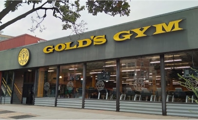 Gold's Gym offering smoothies